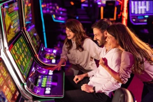 Tampilan tabel hadiah pada aplikasi mobile indopokerku untuk permainan live dealer